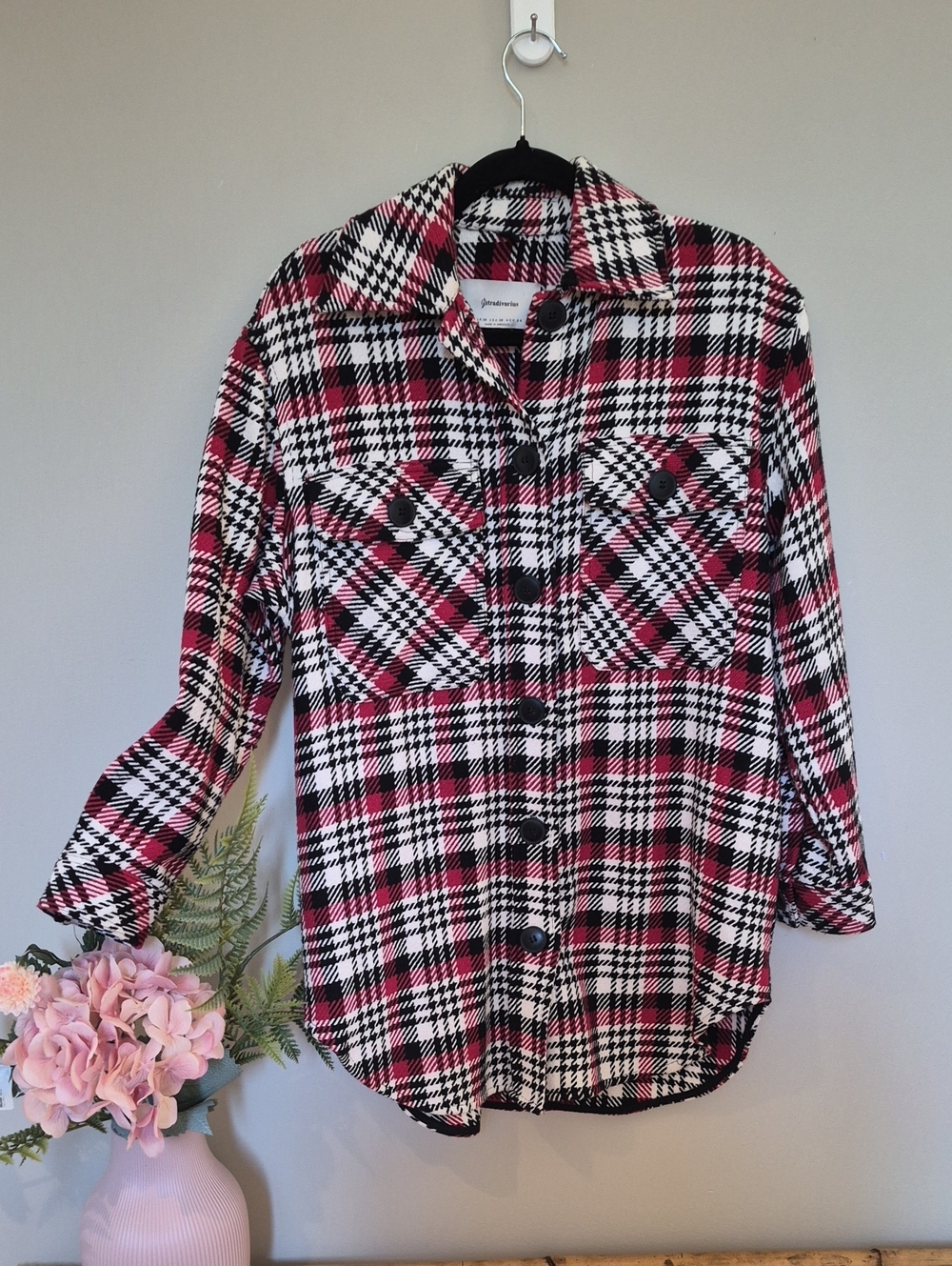 Stradivarius Red Black White Plaid Button-Down Shacket